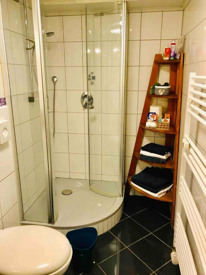 Apartment Gartenapartment Souterrain Fuer Hundefreunde Friesen